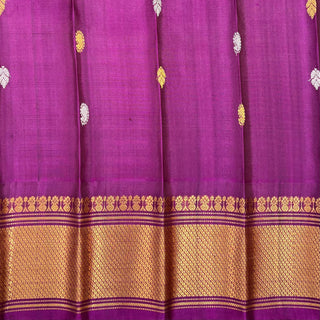 GADWAL PURE SILK HANDLOOM SAREE WITH KUTTU BORDER