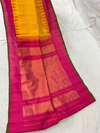 GADWAL PURE SILK HANDLOOM SAREE WITH GAP BORDER