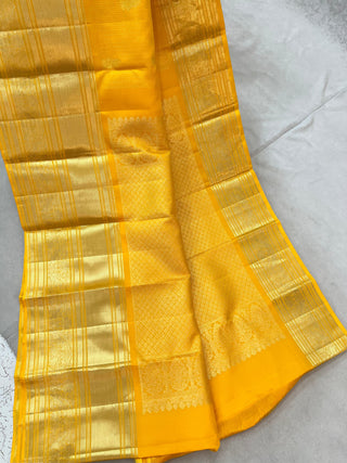 KANCHIPURAM PURE SILK CHECKS BUTTA SAREE