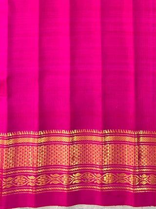 GADWAL PURE SILK HANDLOOM CHECKS BUTTA SAREE