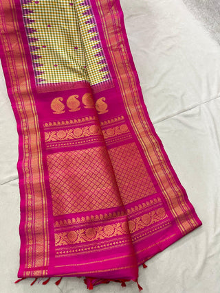 GADWAL PURE SILK HANDLOOM CHECKS BUTTA SAREE