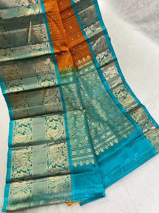 KANCHIPURAM PURE SILK CHECKS BUTTA SAREE