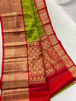 KANCHIPURAM PURE SILK CHECKS BUTTA SAREE