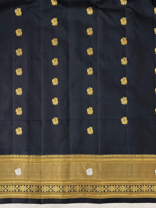 GADWAL PURE SILK GANGA JAMUNA BORDER IKKAT BUTTA HANDLOOM SAREE