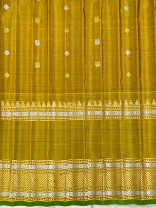 GADWAL PURE SILK GAP BORDER MEENA BUTTA HANDLOOM SAREE