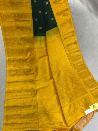 GADWAL PURE SILK KUTTU BORDER HANDLOOM SAREE