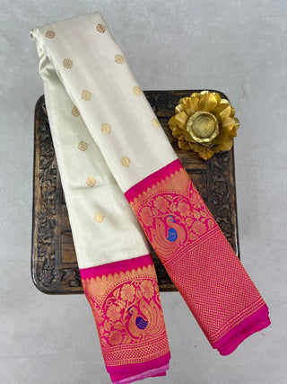 GADWAL PURE SILK KUTTU TURNING BORDER SAREE