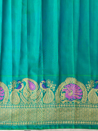 GADWAL PURE SILK KUTTU TURNING BORDER SAREE