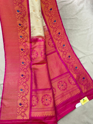 GADWAL PURE SILK KUTTU TURNING BORDER SAREE