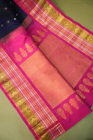 GADWAL SILKS IN EQUAL BORDER STYLE