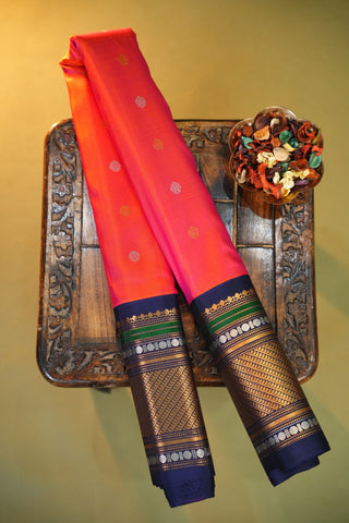 GADWAL SILKS IN EQUAL BORDER STYLE