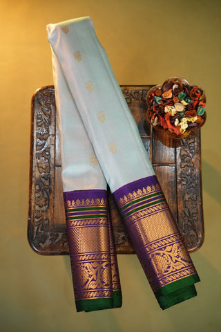 GADWAL SILKS IN EQUAL BORDER STYLE