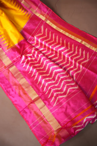 POCHAMPALLY IKKAT PURE SILK HANDLOOM SAREE