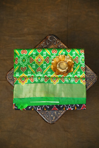 POCHAMPALLY IKKAT PURE SILK HANDLOOM SAREE